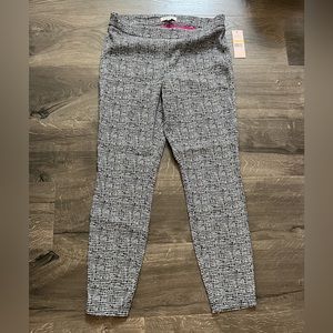 NWOT pull on leggings/trousers medium by nanettr lepore